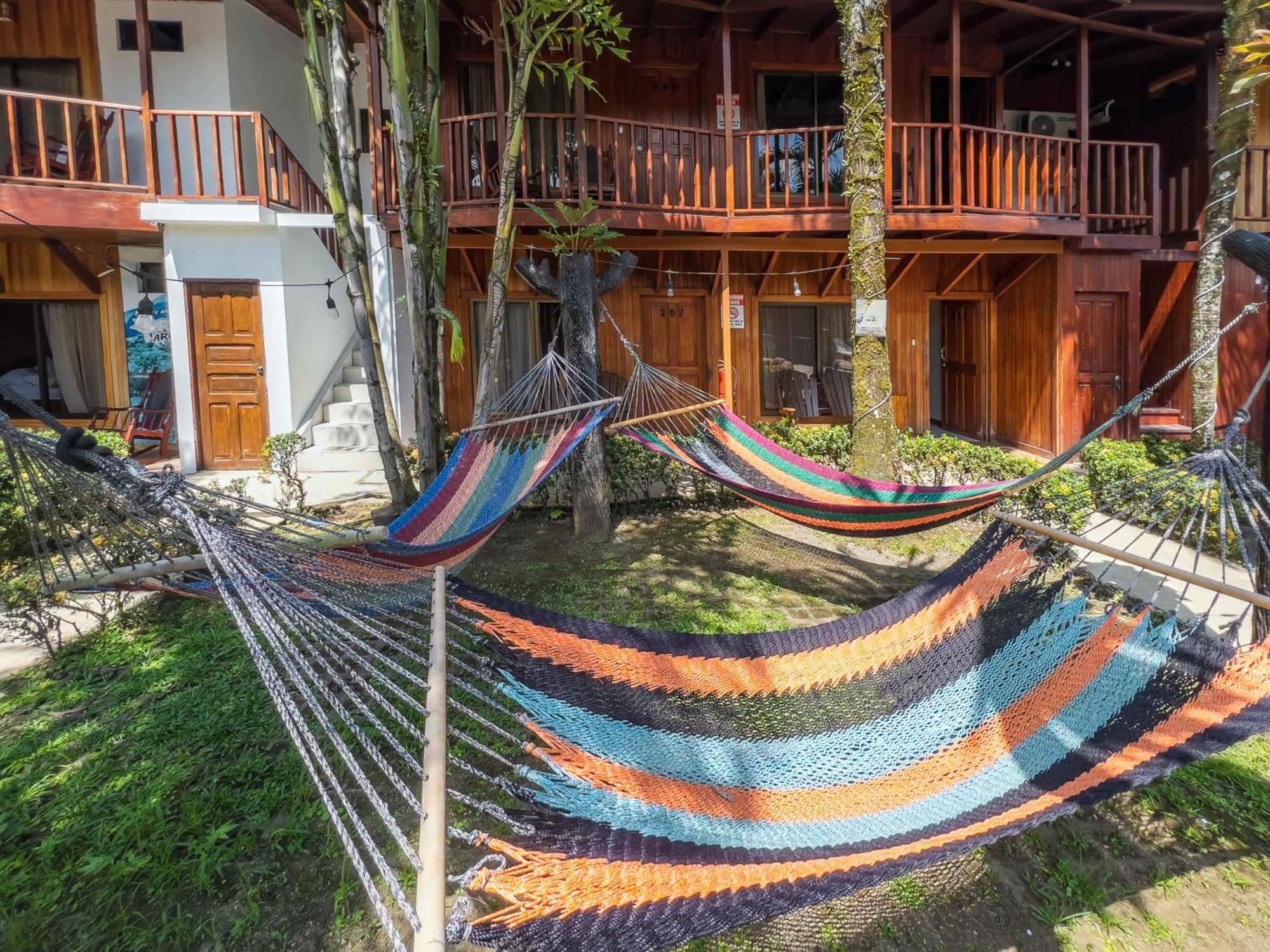 Poshtel Arenal Hostel La Fortuna Екстериор снимка
