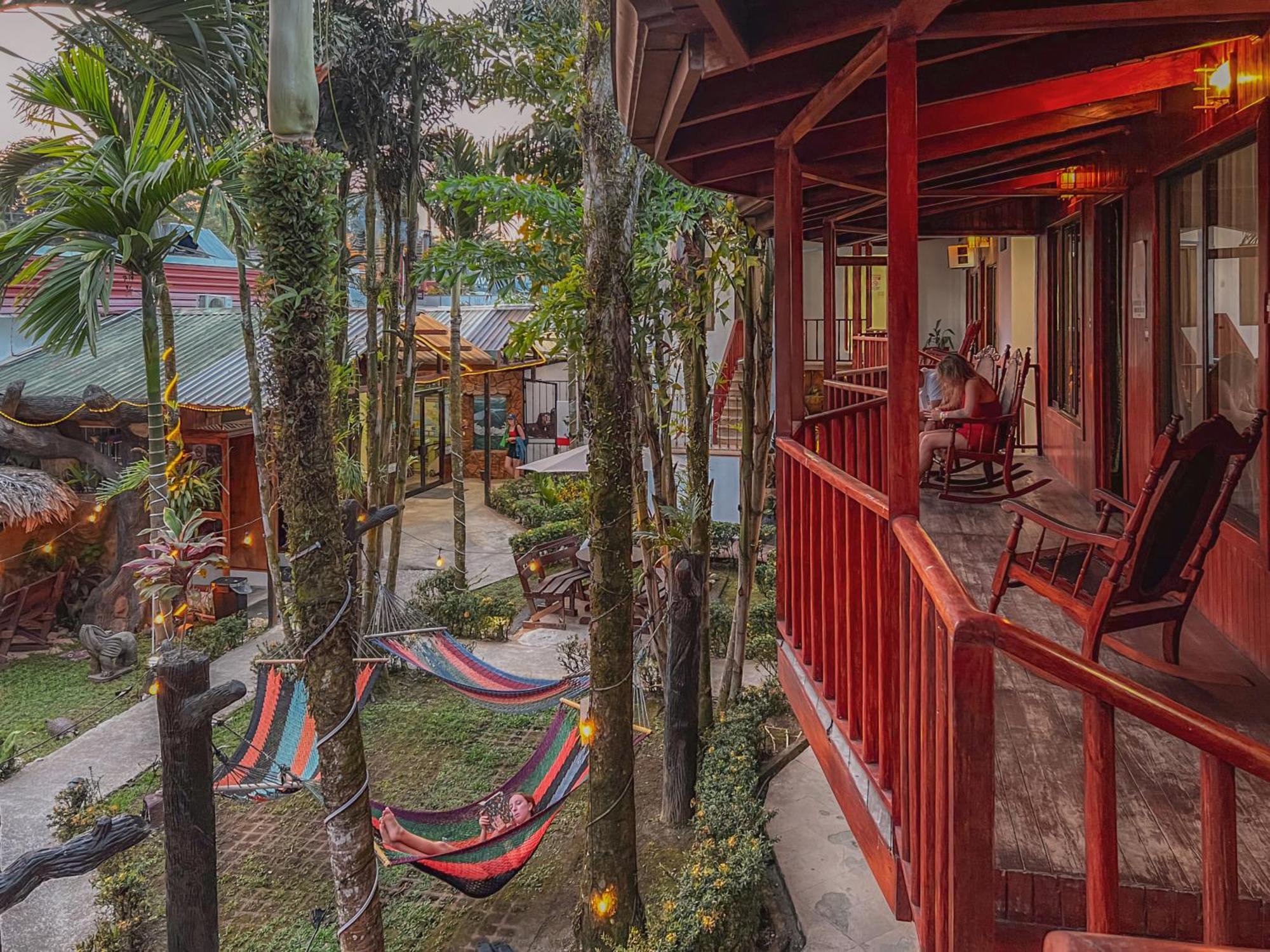Poshtel Arenal Hostel La Fortuna Екстериор снимка