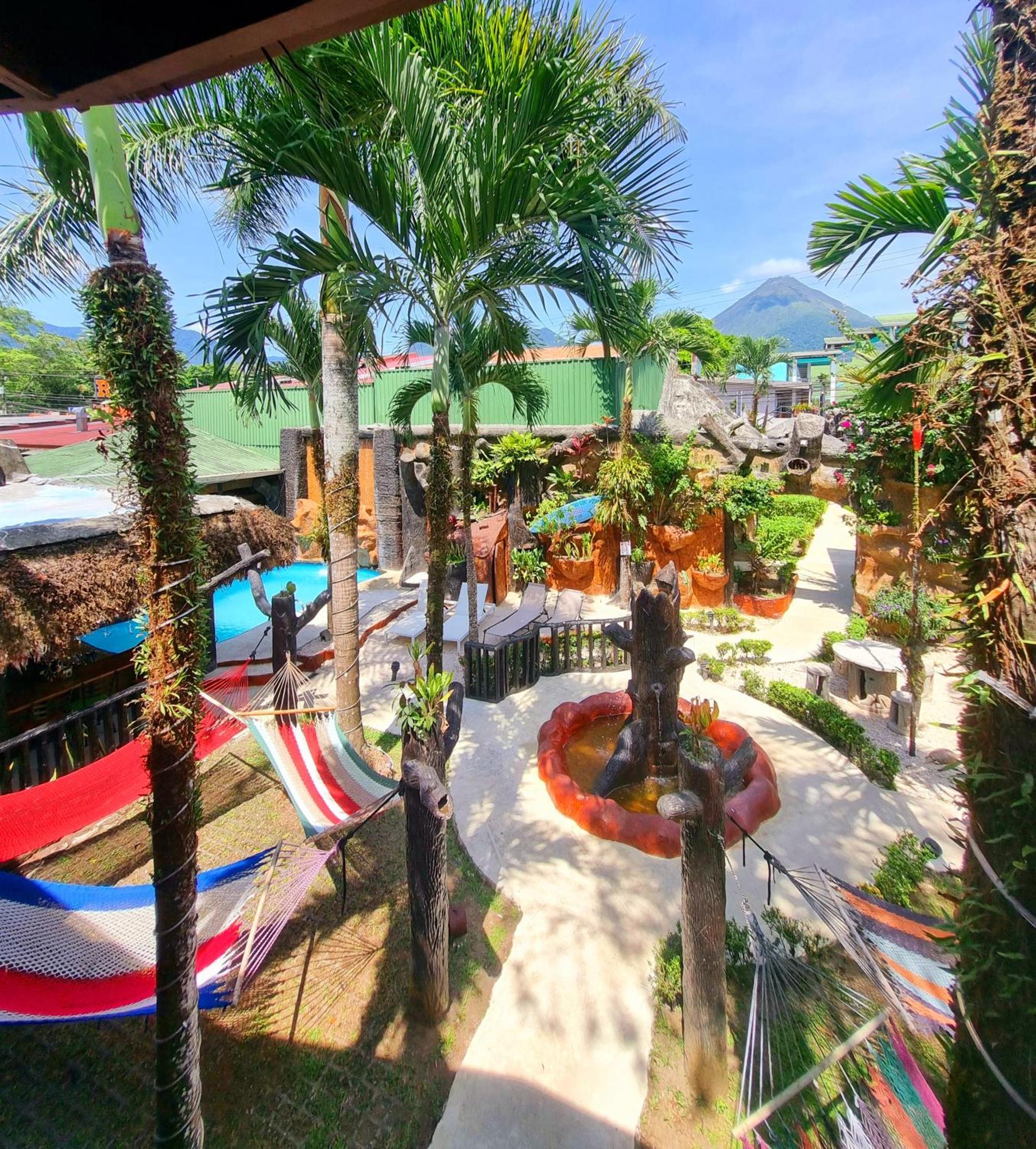Poshtel Arenal Hostel La Fortuna Екстериор снимка