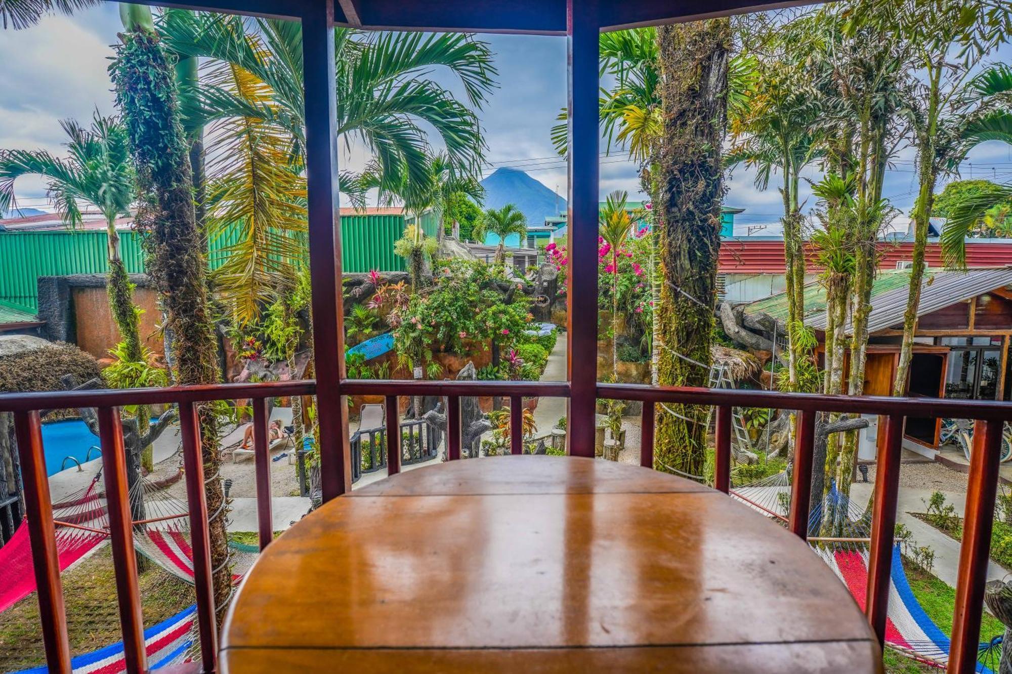 Poshtel Arenal Hostel La Fortuna Екстериор снимка